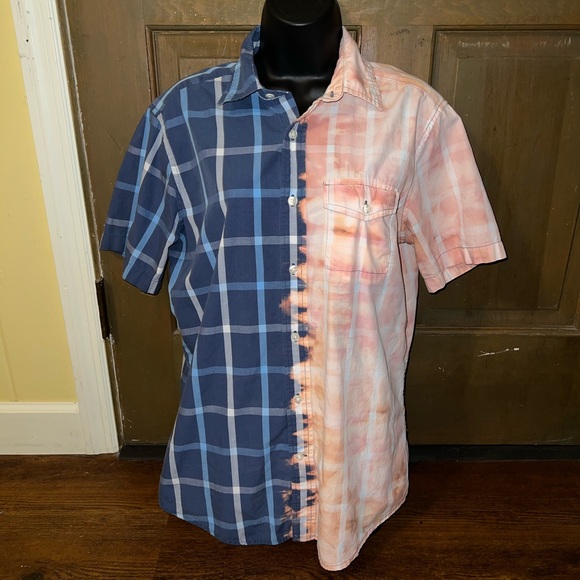 GAP Blue & White Plaid Upcycled Button Down Short Sleeve Shirt Size M - Picture 4 of 8